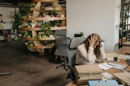 网上找模特兼职，到底中不中？