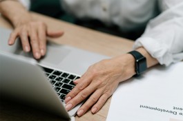 咱河南人咋联系厂家外发手工活